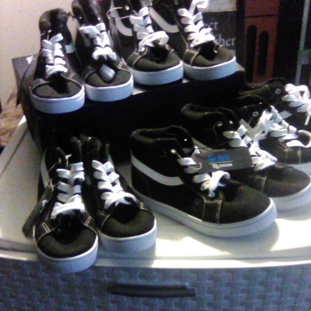 Kids shoes